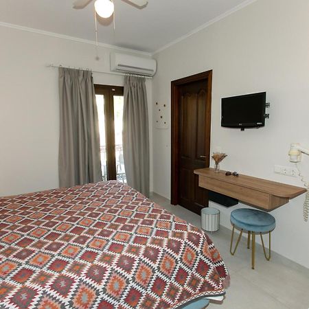 Paradise Hotel Парга Екстер'єр фото